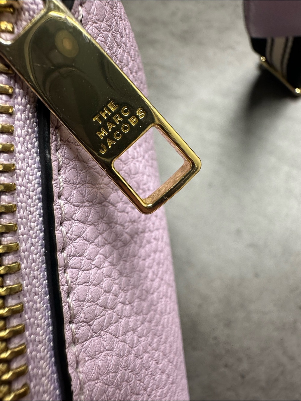 Marc Jacobs The Cosmo Crossbody Bag Languid Lavender Leather - Picture 5 of 9